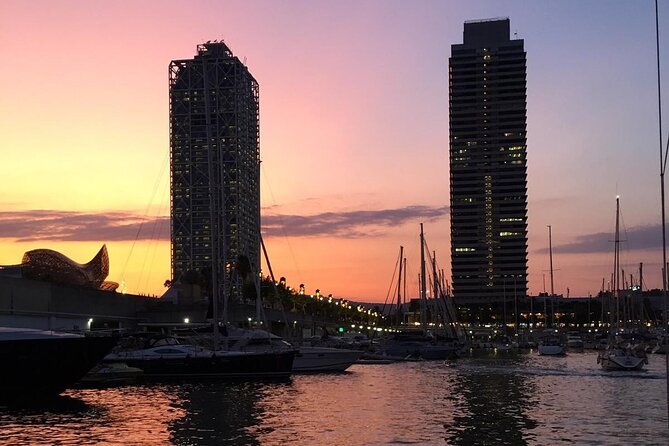 Sunset boat trip with open bar of cava (local champagne) - Open Bar of Cava and Water for a Relaxed Vibe