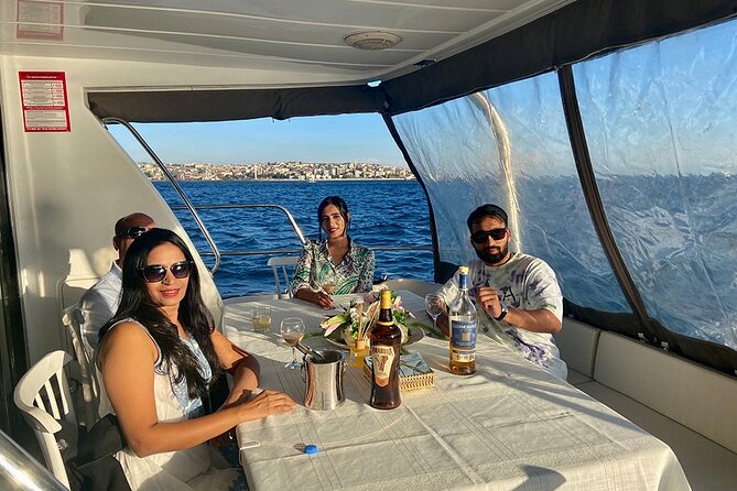 Sunset Bosphorus Yacht Tour in Istanbul - Logistics and Meeting Arrangements