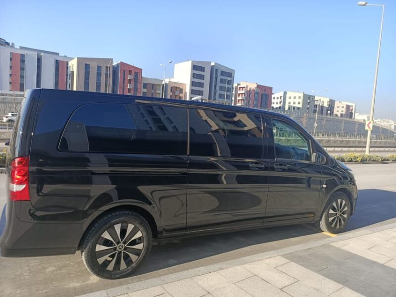 Sunset Bosphorus Yacht Tour Wiht snacks and live guide. - Why the Tour Gets Such High Ratings