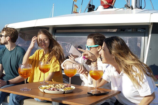 Sunset Catamaran: Small Group, Drinks, Snacks & Dinner Upgrade - Key Points