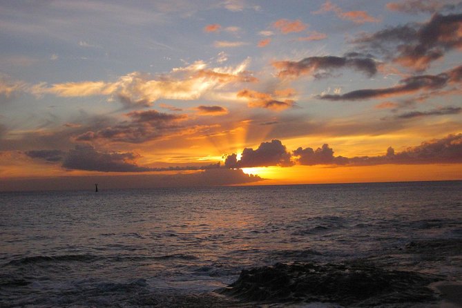 Sunset Cocktail Cruise Including Drinks and Appetizers West Oahu - Drinks, Snacks, and the Hawaiian Atmosphere