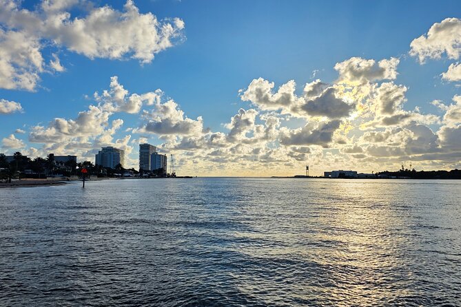 Sunset Cruise Fort Lauderdale  Premium Experience-Skyline Views - The Experience of Gliding Through Fort Lauderdale’s Waterways