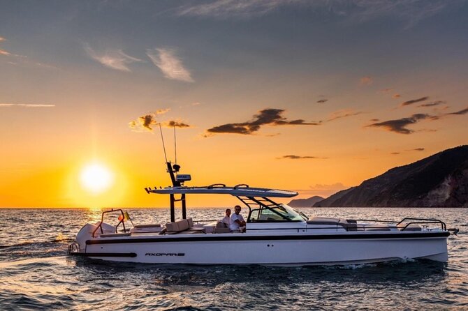 Sunset Cruise on Luxury Speed Boat - Accessibility, Group Size, and Practical Tips