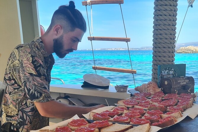 Sunset cruise with snack & wine from Argostoli - Included Amenities and Optional Extras