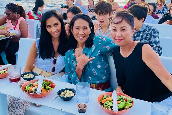 Sunset Dinner Cruise in Honolulu - Key Points