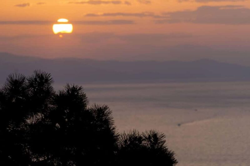 Sunset e-bike tour in Lacona in the Capo Stella archipelago - Meeting Point and Additional Services