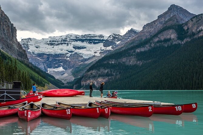 Sunset in Moraine and Lake Louise Tour at 6:00 pm - Discover the Sunset Tour to Moraine and Lake Louise for Unmatched Canadian Rockies Views