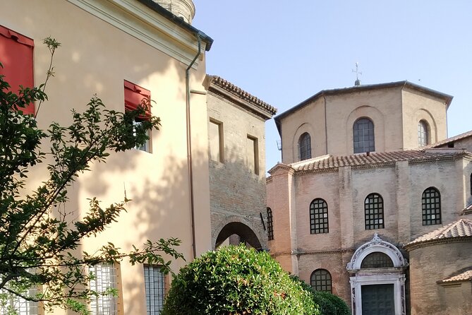 Sunset in Ravenna - Visiting the Basilica of Saint Francis and Its Crypt