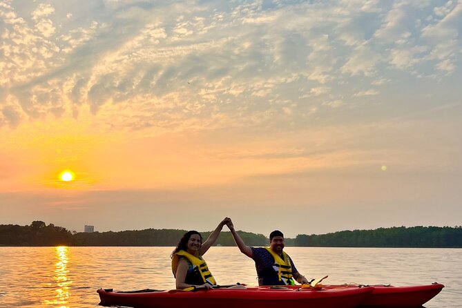 Sunset Kayak Tour in Downtown Ottawa and Gatineau - Starting Point in Downtown Ottawa for the Sunset Kayak Tour