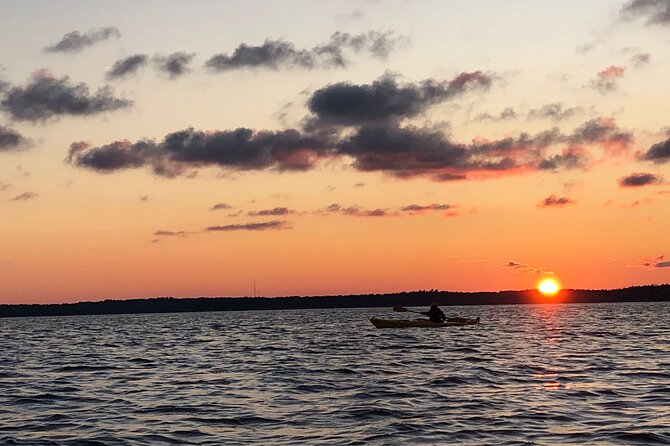 Sunset Kayak Tour in the Stockholm Archipelago + Swedish Fika - Key Points