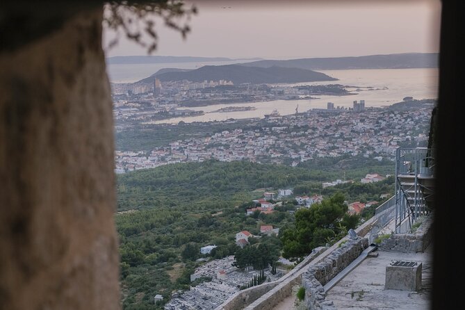 Sunset Klis Fortress Tour From Split with Sightseeing bus - Viewpoints and Photo Opportunities at Klis Fortress