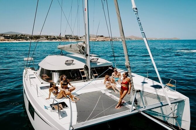 Sunset Luxury Tour in Cabo San Lucas - Crew and Service Quality