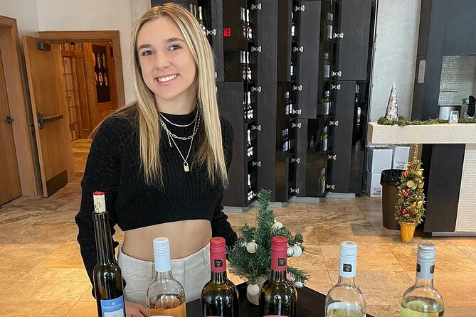 Sunset Niagara-on-the-Lake Small Group Wine Tour with Dinner - The Experience at Each Winery Stop