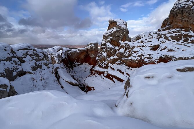 Sunset Off-Road White Pocket Guided Hike Activity - Small Group - Sunset Views at White Pocket