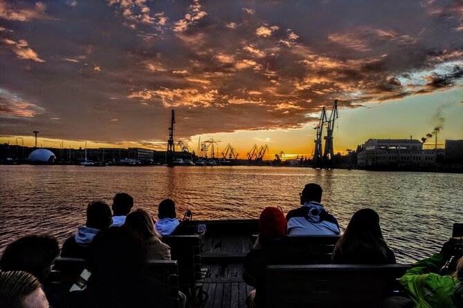 Sunset on the Shipyard and Old Town Evening Cruise - The Guide and Tour Atmosphere