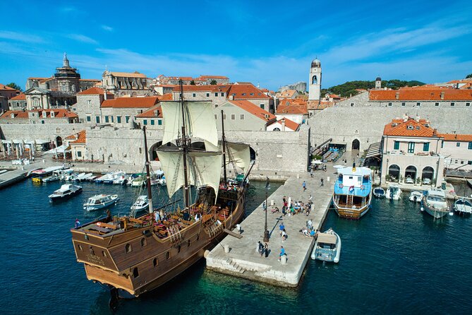 Sunset Panorama Cruise with a Guide on a Wooden Galleon - The Experience of Watching the Sunset from the Water