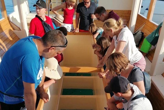 Sunset panorama & swimming with a fishes - Enjoying Local Food and Beverages Aboard