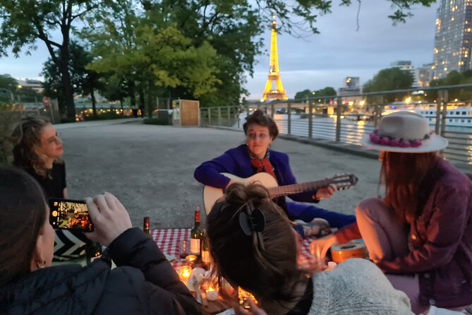 Sunset Picnic with View of Eiffel Tower and Live Music - Meeting and Location Details in Paris