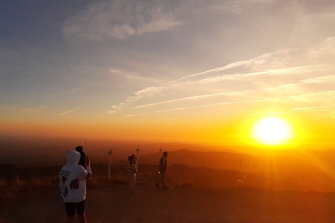 Sunset Safari 4H - Scenic Mountain Drive in Algarves Landscape