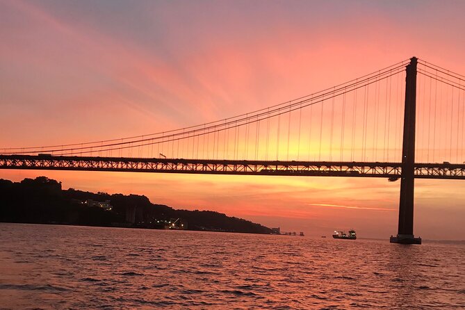 Sunset sailboat tour in Lisbon with wine and beer - Why This Tour Stands Out