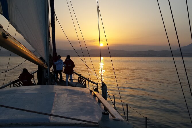 Sunset Sailing Experience in Estepona - Watching the Sunset from the Sea