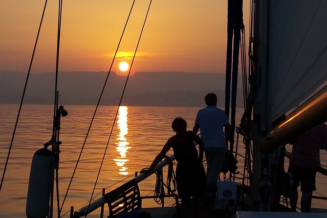 Sunset Sailing Experience in Estepona - Customer Service and Crew Friendliness