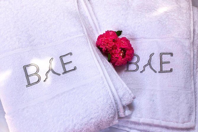 Sunset sailing on lake Como with Private Skipper - Accessibility, Safety, and Comfort