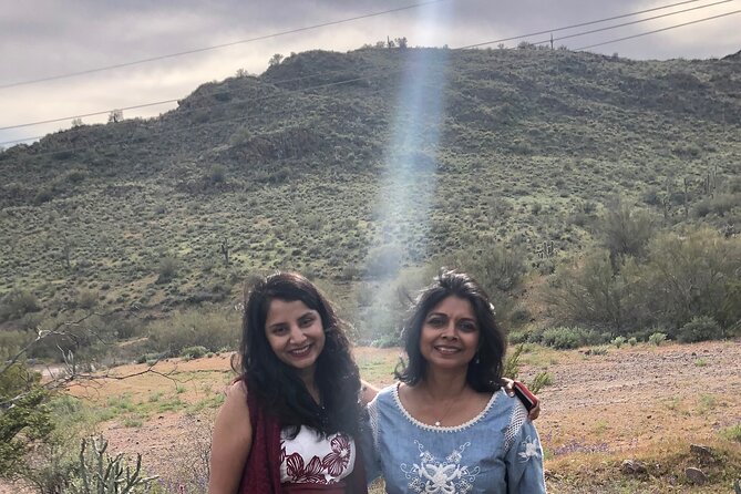 Sunset Sedona Sacred Places -gourmet picnic dinner and stargazing - Key Points