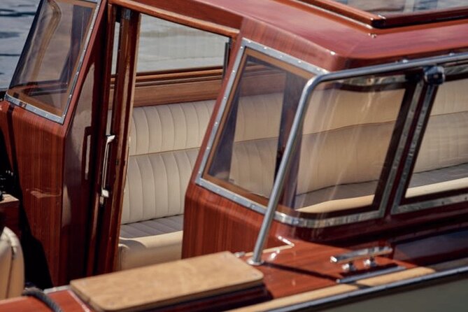 Sunset Shared Boat Tour with Aperitif from Varenna - Bellagio - The Sunset Experience and Timing