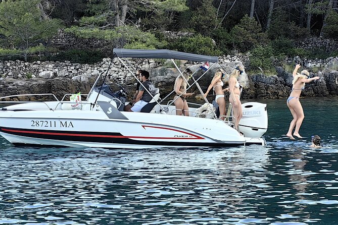 Sunset Speedboat Tour in Makarska with swim stop on island Bra - Cancellation Policy and Weather Considerations