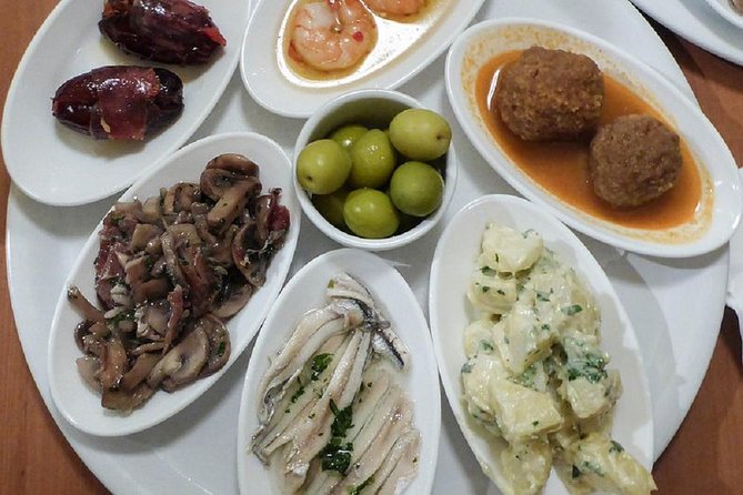 Sunset, tapas and Triana - Who Will Enjoy This Seville Tapas Tour?