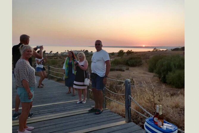 Sunset Tour - Champagne and Traditional Dinner - Logistics: From Pickup to Drop-off