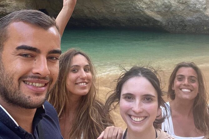 Sunset Tour - Champagne and Traditional Dinner - The Experiences Atmosphere and Group Dynamics