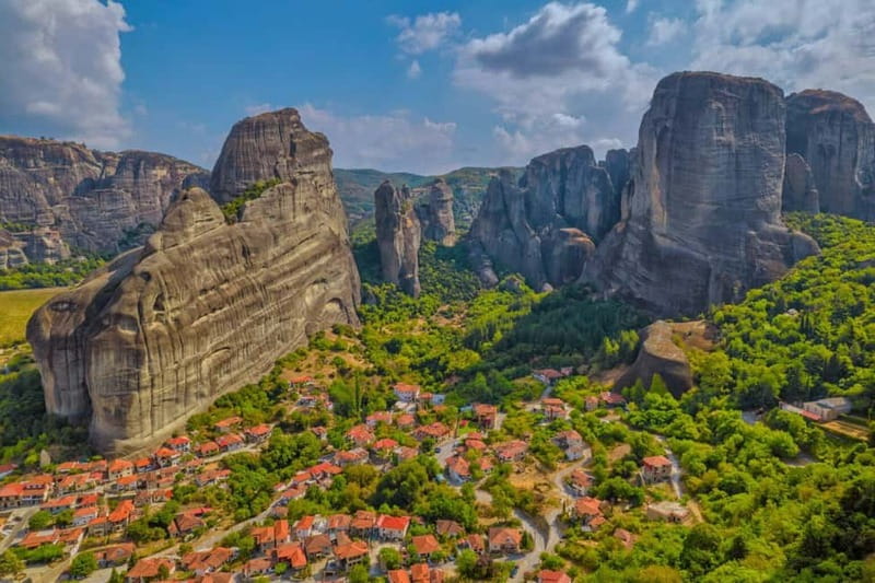 Sunset Tour in Meteoras Stone Forest with Greek Dinner - Unique Sunset Views and Scenic Drive