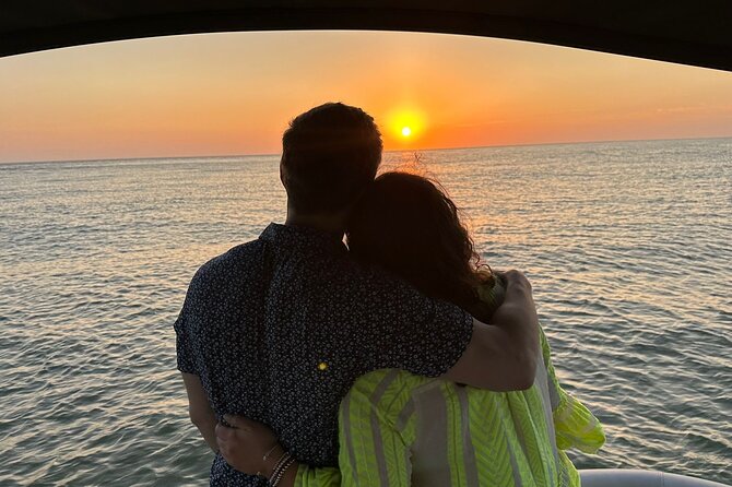 Sunset Tour in Naples Bay on a New Godfrey- All included - Wildlife Sightings and Marine Education