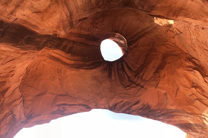 Sunset Tour of Monument Valley - The Guides and Their Stories