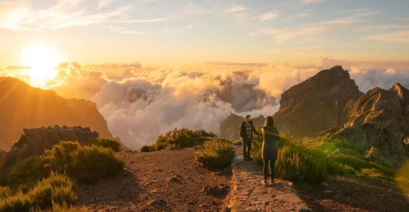 Sunset Tour @ Pico Do Areiro | Half Day 4x4 Tour - Discover the Sunset Above the Clouds on Madeira’s Pico do Areeiro