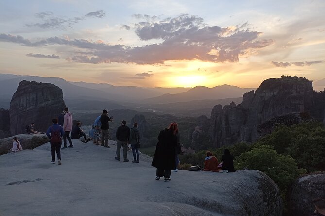 Sunset Tour to Meteora with Photo Stops - Key Points
