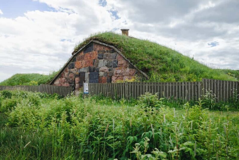 Suomenlinna: Private Finntastic Tour through Guns & Tunnels - Visiting Suomenlinnas Main Fortifications and Walls