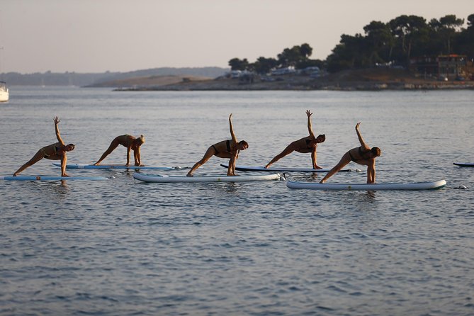 SUP Yoga in Stoja: Flow on Water - Physical and Practical Requirements for SUP Yoga