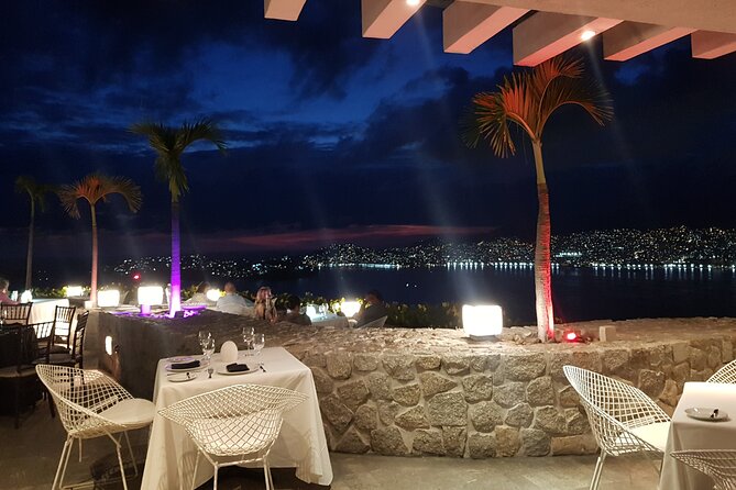 Super DeLuxe Bella Vista Dinner &1 Drink +2 Drinks at CliffDivers - Dining Experience at Bella Vista: Quality and Atmosphere