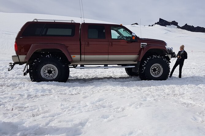 Super Jeep Glacier Tour on Vatnajökull - The Super Jeep Experience on Vatnajökull