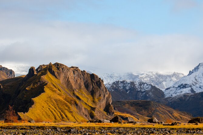 Super Jeep Private Tour at Thórsmörk - Authentic Icelandic Snacks and Relaxation