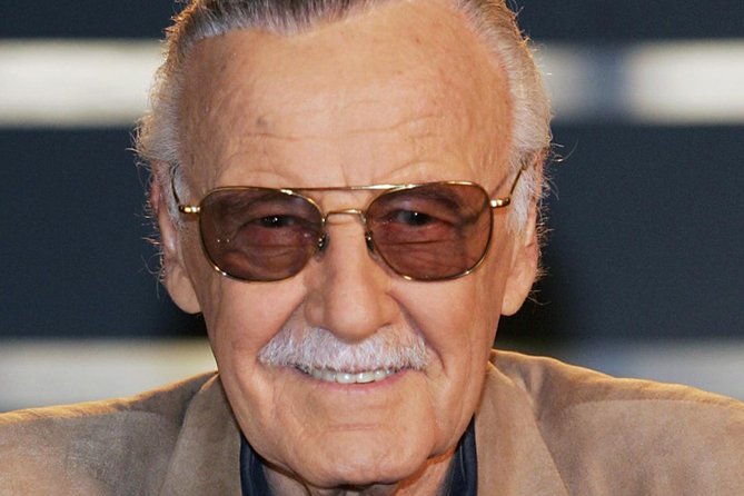 Superheroes in New York Walking Tour - Marvel and DC Landmarks on 42nd Street