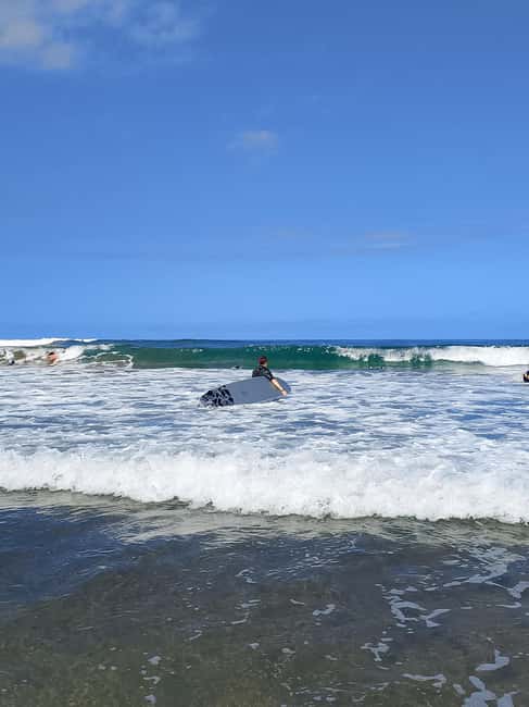 Surf and yoga in Gran Canaria: waves, wellness, and nature - Practical Details: Meeting Point, Group Size, and Flexibility