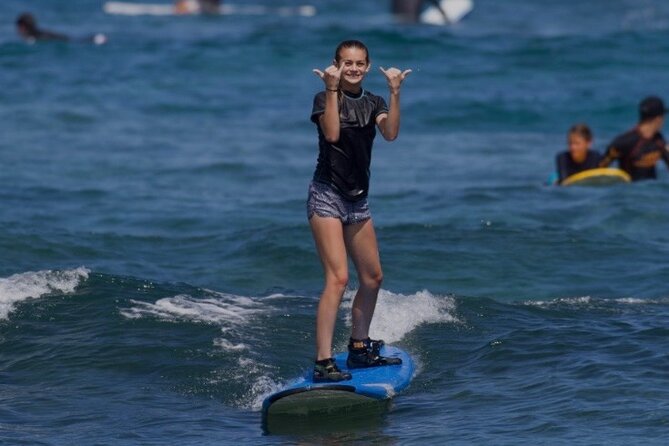 Surf lessons for beginners in Waikiki - The True Advantage: Personalized Instruction and Cultural Connection