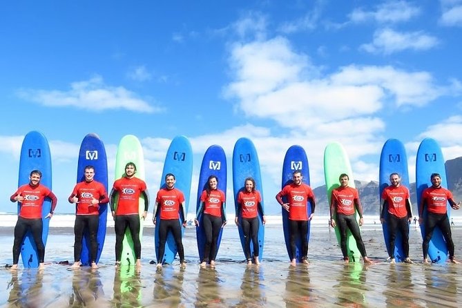 Surf lessons in Famara 9:15-14:30h (4 hours of class) - The Expertise of Calima Surf’s Instructors