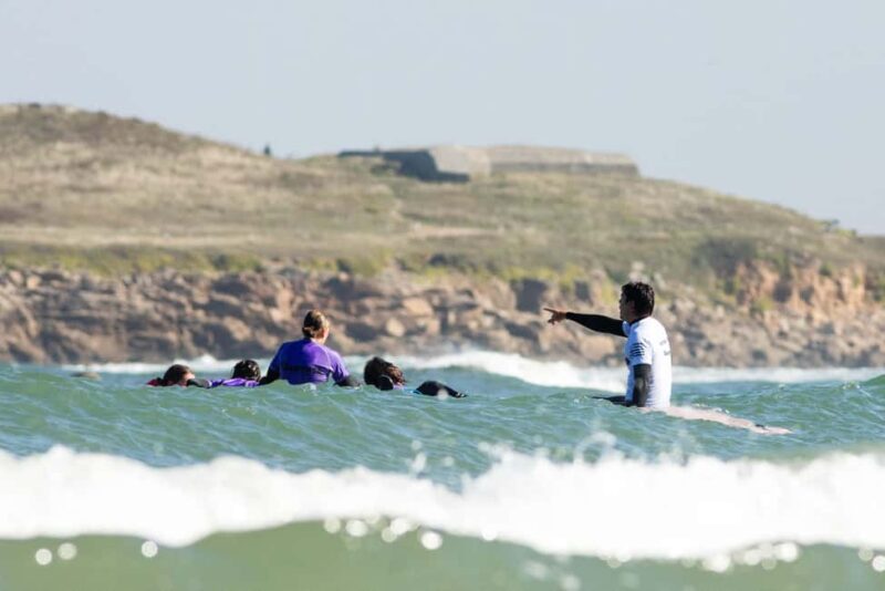 Surf lessons on the mythical site of La Torche - Discover the Surfing Experience at La Torche with BBrother