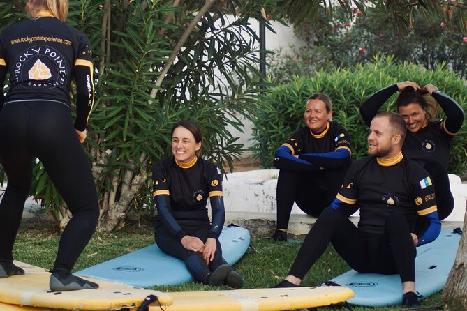 Surfing lessons in Las Americas - Convenient Location at Parque Santiago II