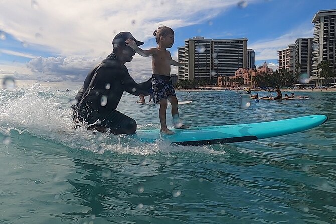 Surfing Lessons in Waikiki - What Makes This Waikiki Surf Lesson Stand Out